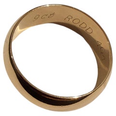 Heavy & Wide 9K Yellow Gold Classical Rounded 7.5mm Mens' Wedding Band by Rodd