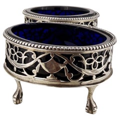 V Rare Colonial American Silver Salt Cellars by Timothy Bontecou Junior. c1770.