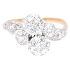 Gold 18K Antique Victorian Toi et Moi 1.00 carat and 0.95 carat Diamond ring