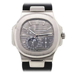 Patek Philippe White Gold Nautilus Wristwatch Ref 5712G