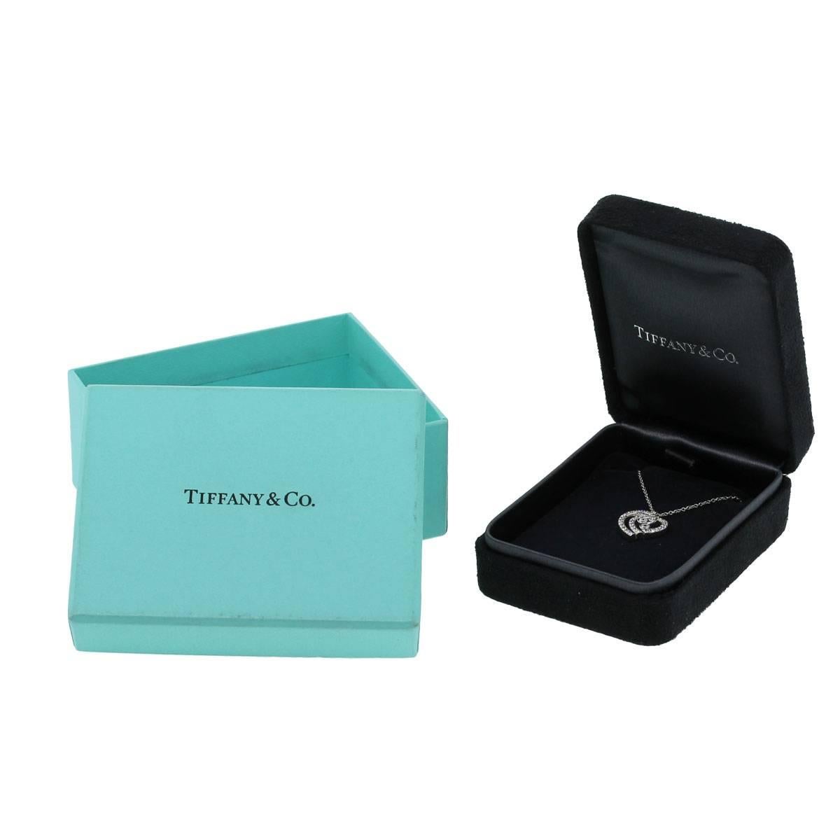 Tiffany & Co. Collier pendentif cœur en platine avec diamants 0,33 carat Pour femmes en vente