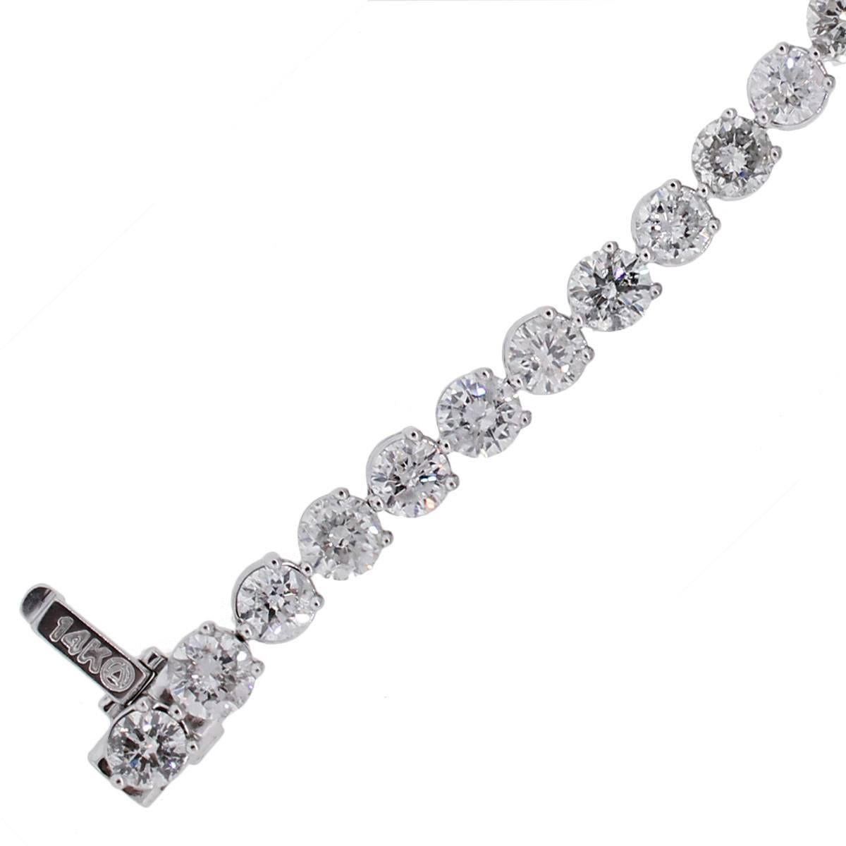 Women's or Men's 12.67 Carats Diamonds Gold Tennis Bracelet For Sale