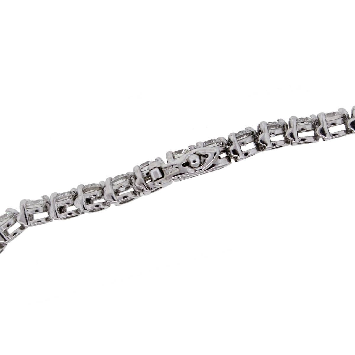 Women's or Men's 7.75 Carats Diamond Gold Tennis Bracelet