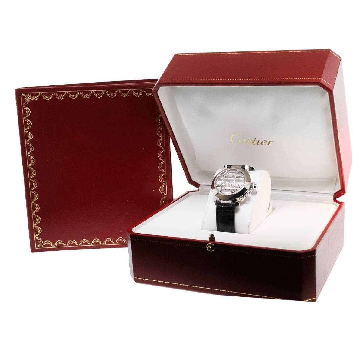 Brilliant Cut Cartier 2529 Pasha de Cartier Diamond Grill Automatic Watch 18 Karat in Stock For Sale