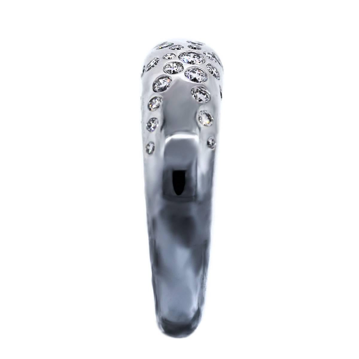 Chaumet Natürlicher Diamant Sprinkle 18 Karat Ring auf Lager im Zustand „Hervorragend“ im Angebot in Boca Raton, FL