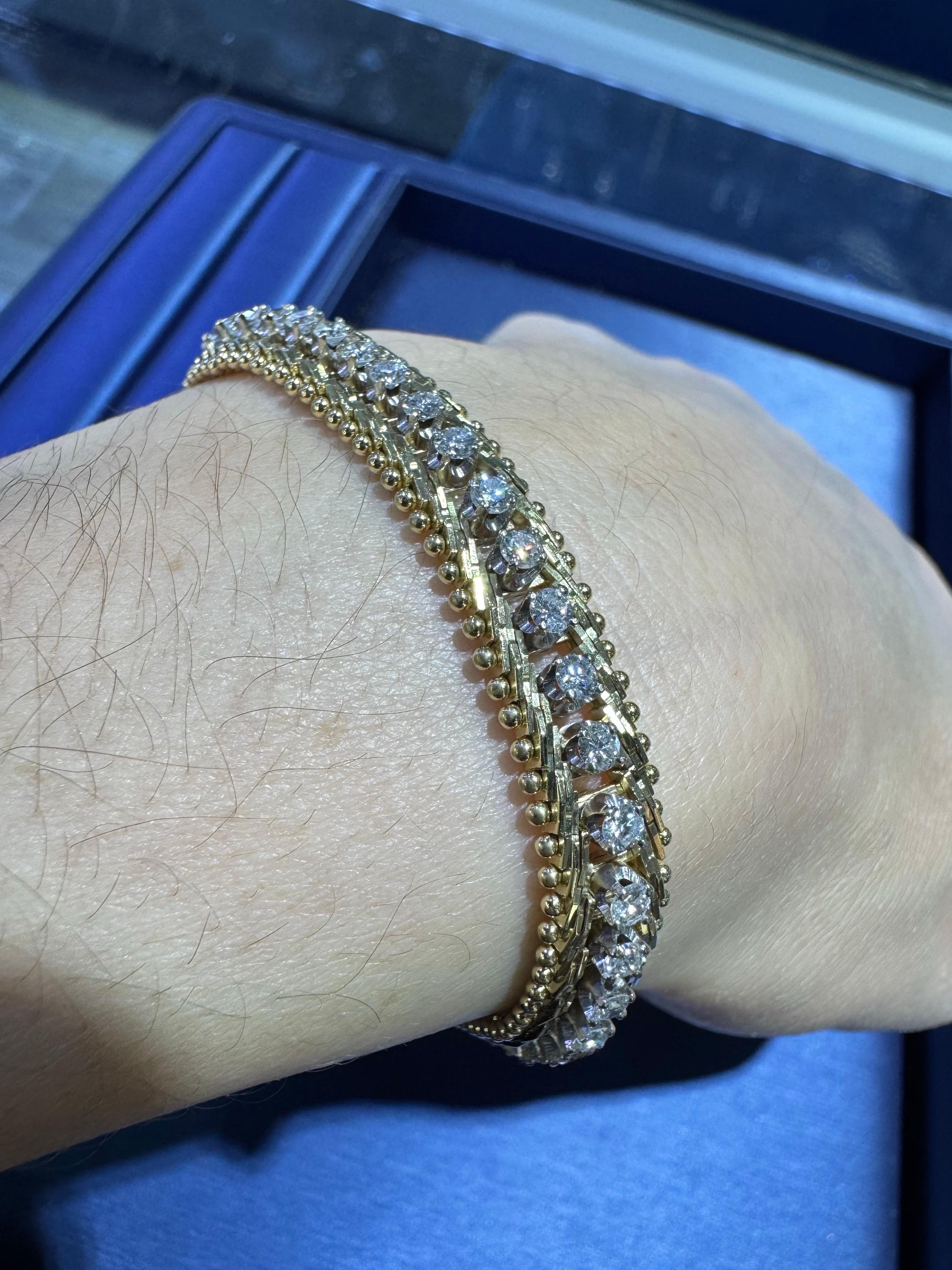 Diamante tondo naturale a brillante 14 carati Bracciale a maglie antico In magazzino in vendita 1