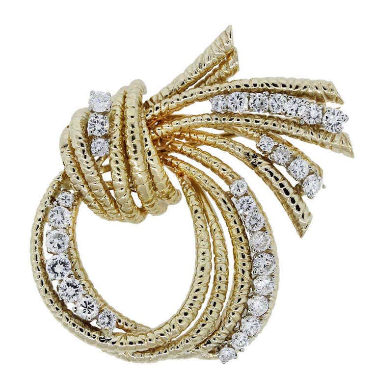 Yellow Gold and Diamond Knot Pin For Sale (Free Shipping) at 1stDibs