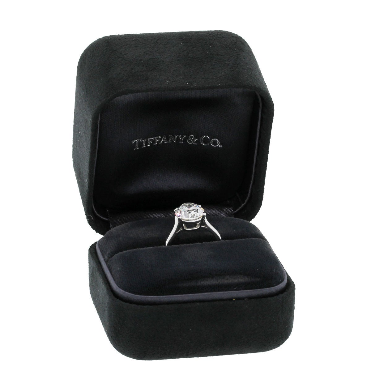 Tiffany & Co. 4.22 Carat Diamond Platinum Engagement Ring 3