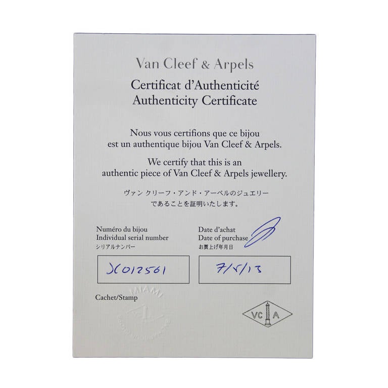 Van Cleef & Arpels Diamond Platinum Snowflake Pendant Necklace 2