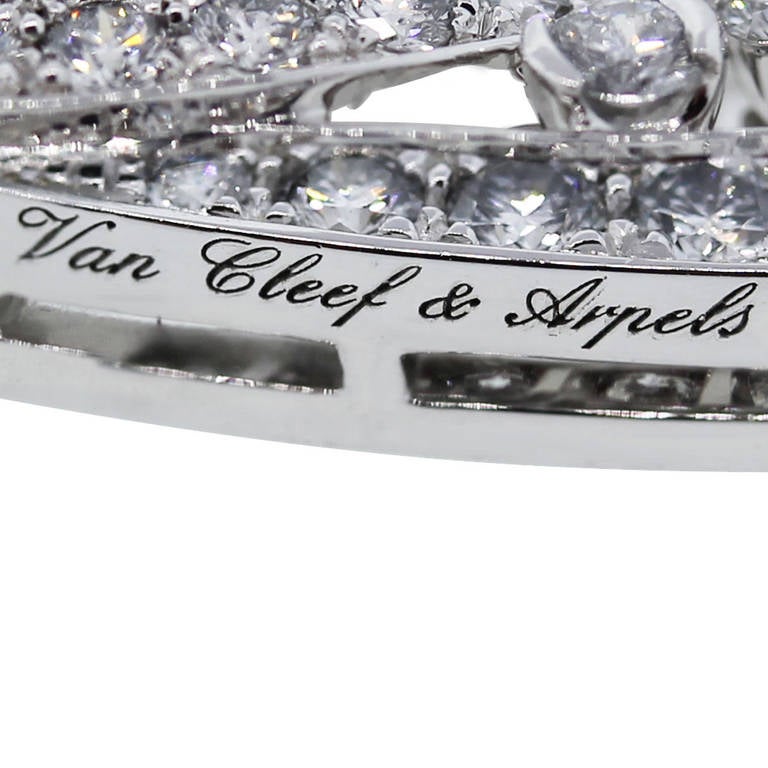 Women's Van Cleef & Arpels Diamond Platinum Snowflake Pendant Necklace