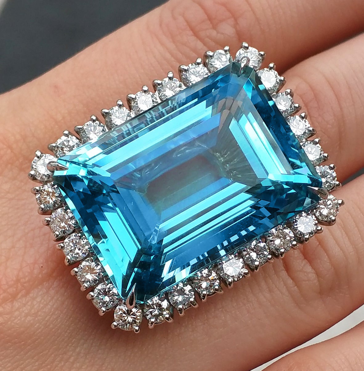 Aquamarine Diamond Platinum Ring 2