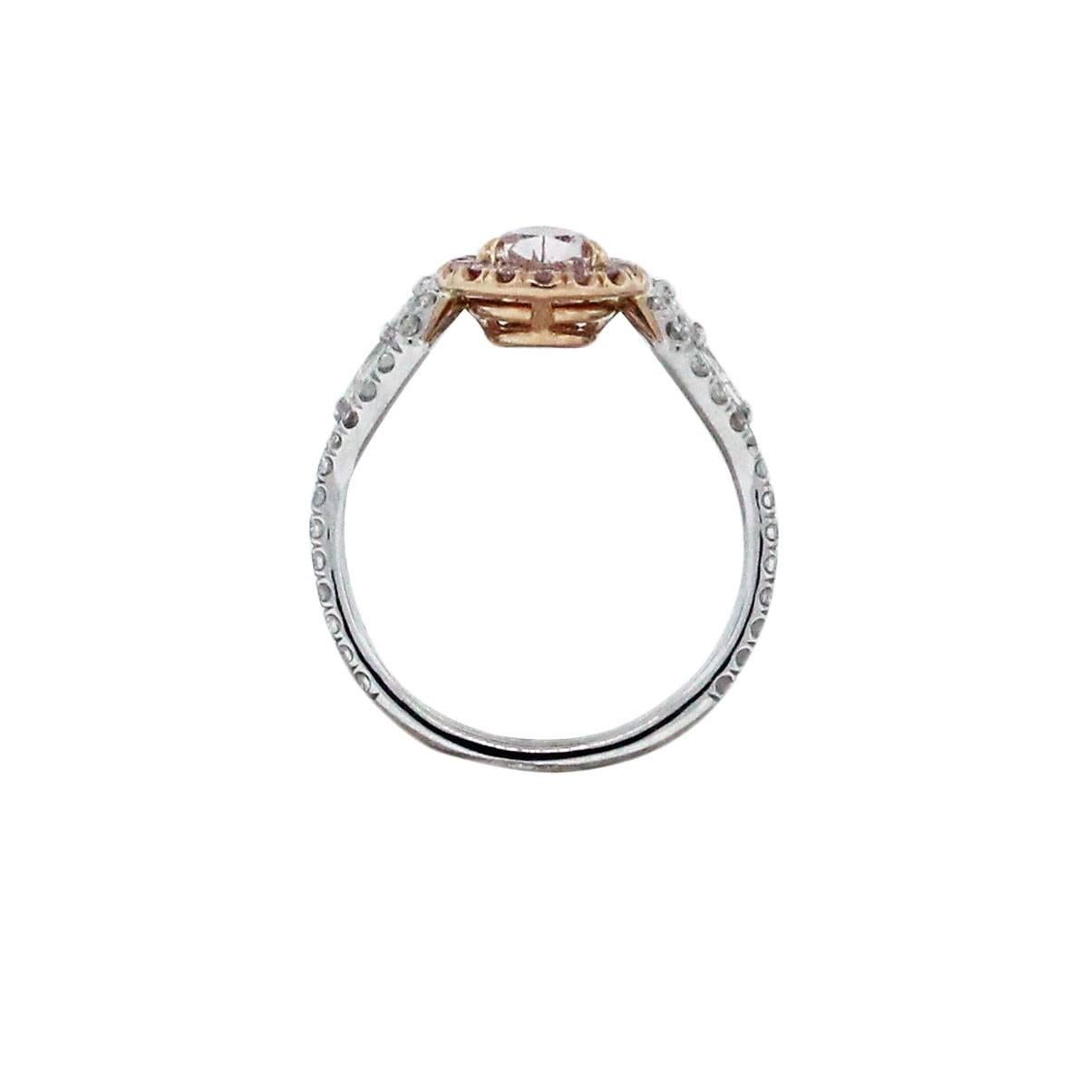 1,01 Karat GIA-zertifizierter rosa birnenförmiger Diamant-Verlobungsring aus zweifarbigem Gold im Zustand „Neu“ im Angebot in Boca Raton, FL