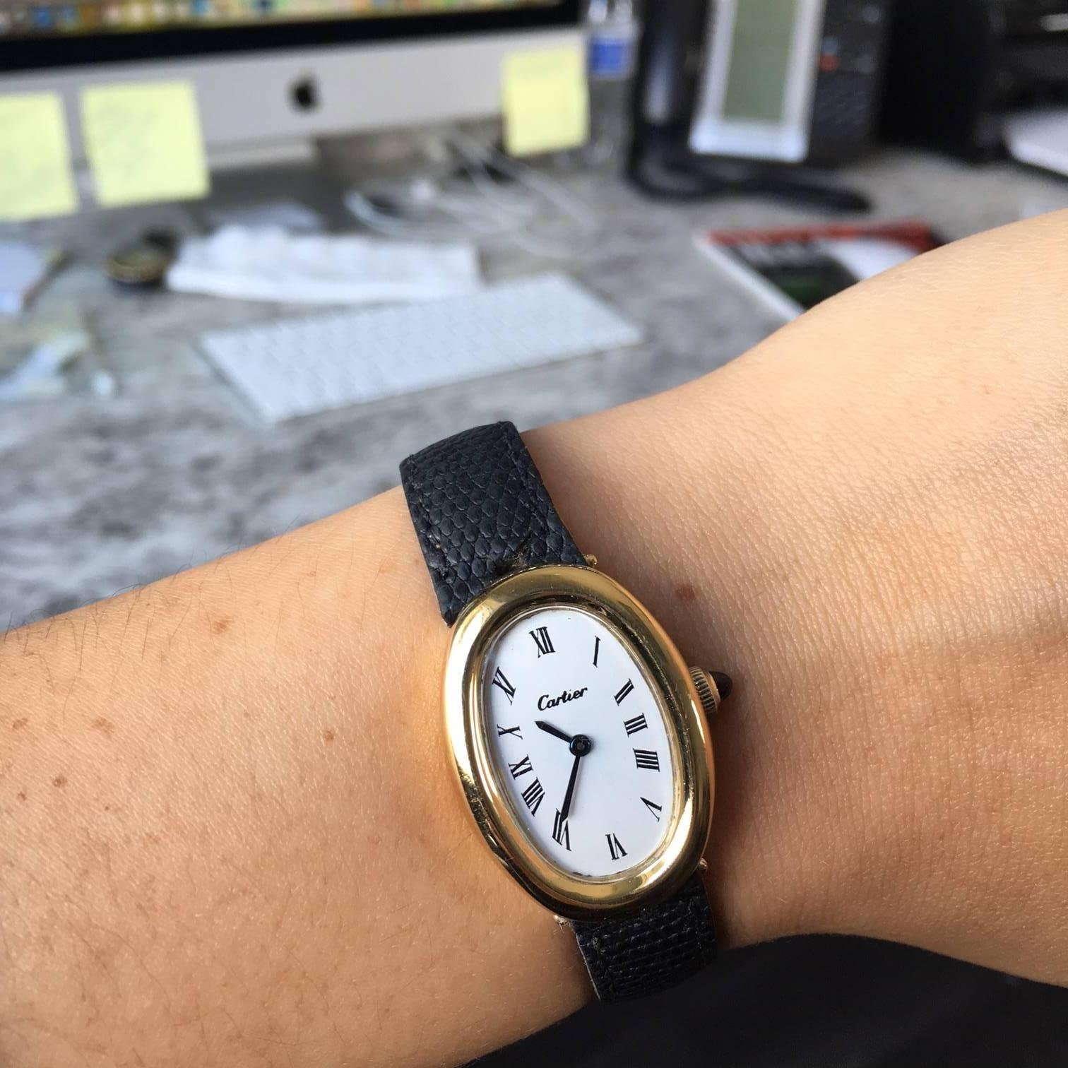 Modern Cartier Lady's Yellow Gold Baignoire Quartz Wristwatch in Stock