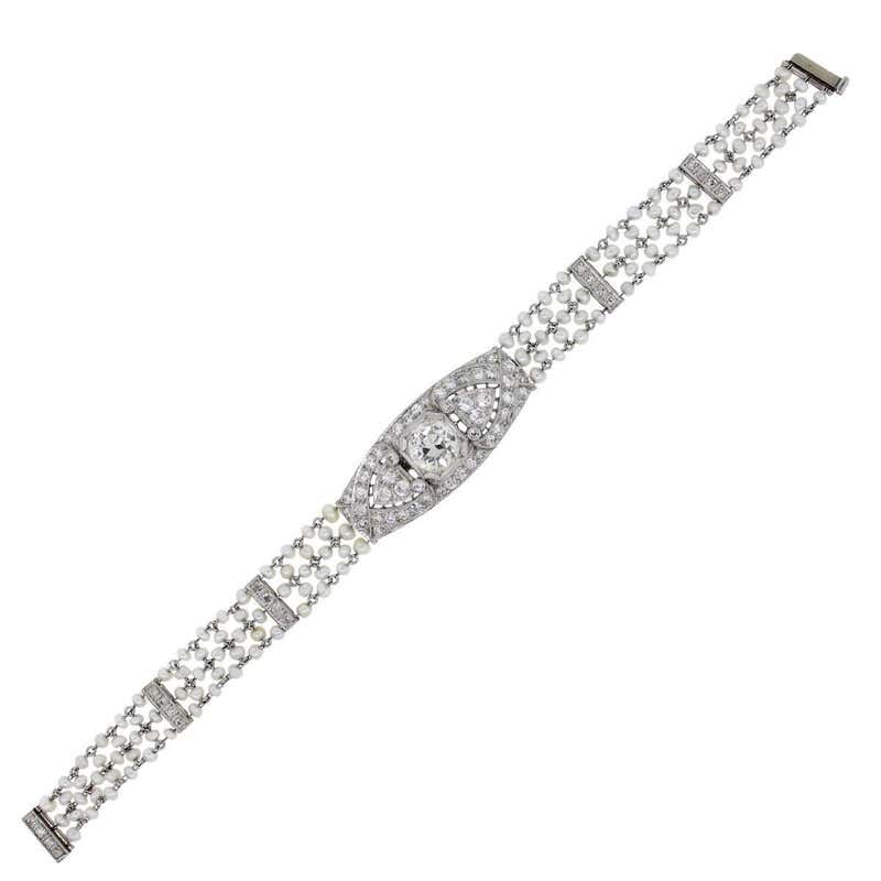 1 Carat Pear Shape Diamond and Sapphire Pendant in Platinum at 1stDibs ...