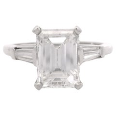 GIA Anillo de compromiso de platino con diamante natural talla esmeralda de 2,38 quilates y piedra lateral