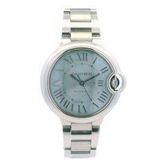 Cartier Ballon Bleu 33 mm Edelstahl-Uhr mit blauem Zifferblatt