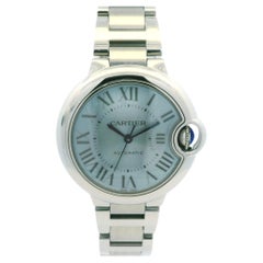 Cartier Ballon Bleu 33 mm Edelstahl-Uhr mit blauem Zifferblatt