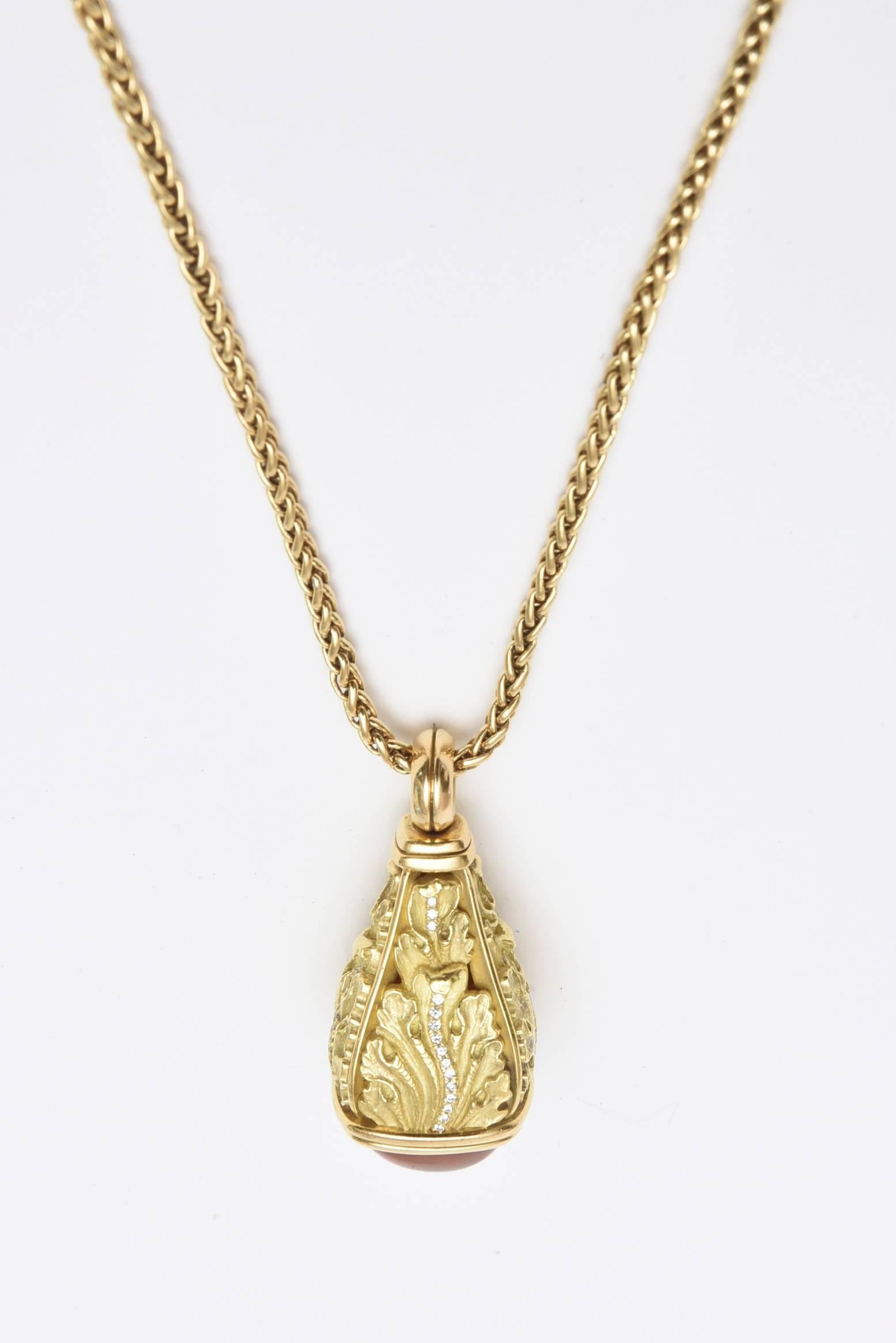 Modern European 18 Karat Gold, Citrine and Diamond Drop Pendant Chain Link Necklace For Sale