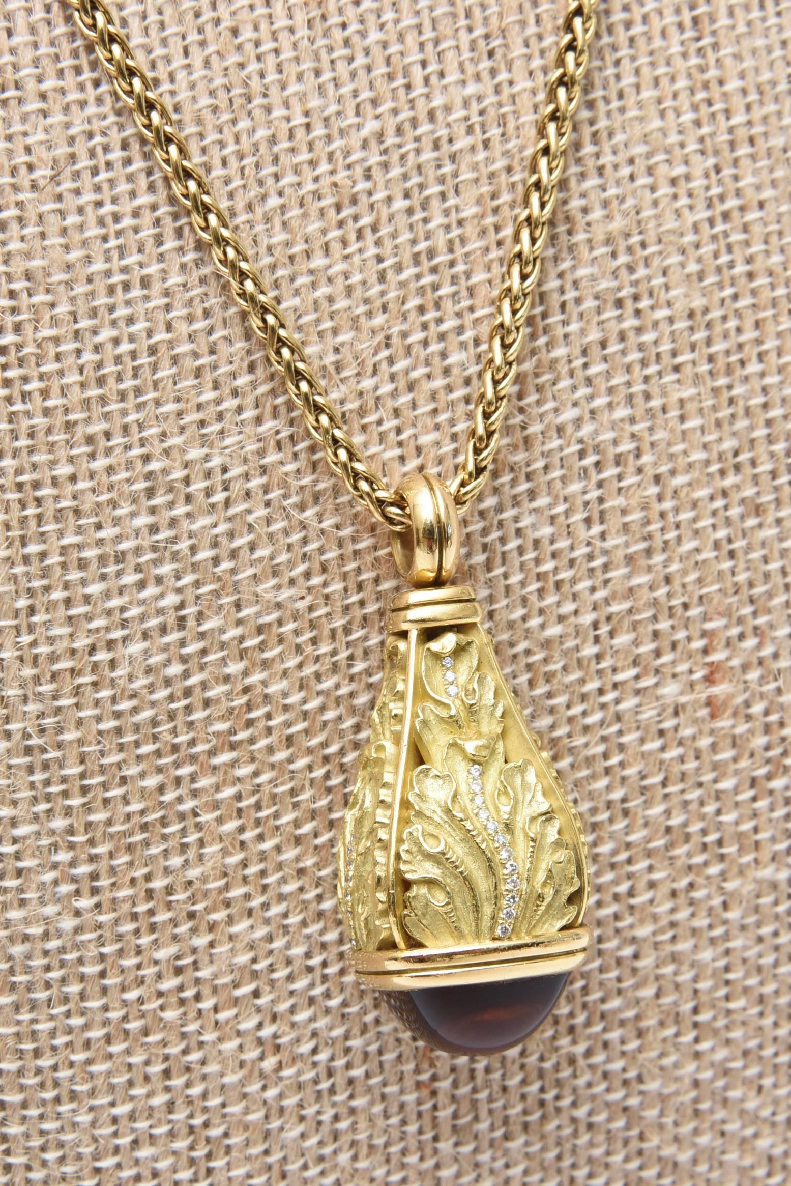 Collana europea con ciondolo a goccia in oro 18 carati, citrino e diamanti A Link in vendita 3