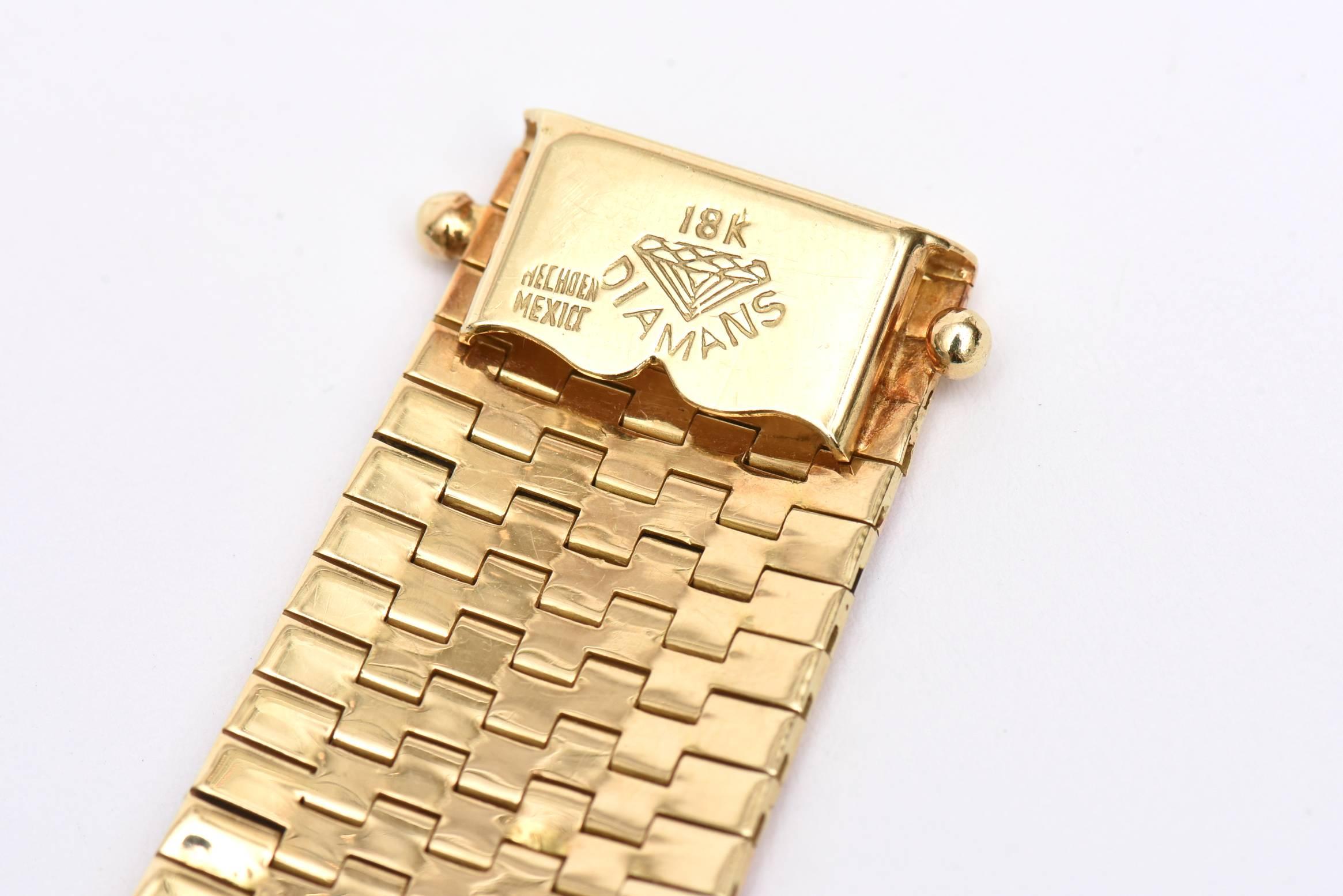 Tri-Color Vintage Signed 18 Karat Gold Diamond Patterned Cuff Bracelet For Sale 1