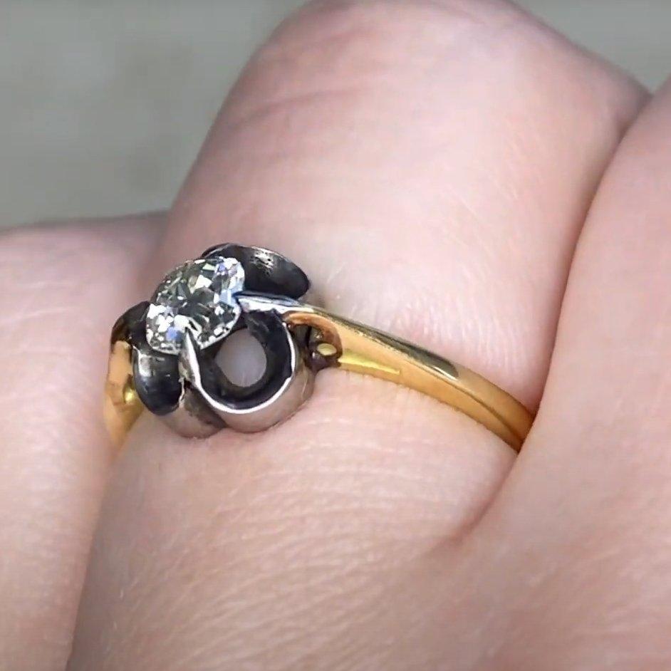 Donna Anello di fidanzamento antico con taglio a cuscino (circa 0,40 carati, oro giallo 18k) in vendita