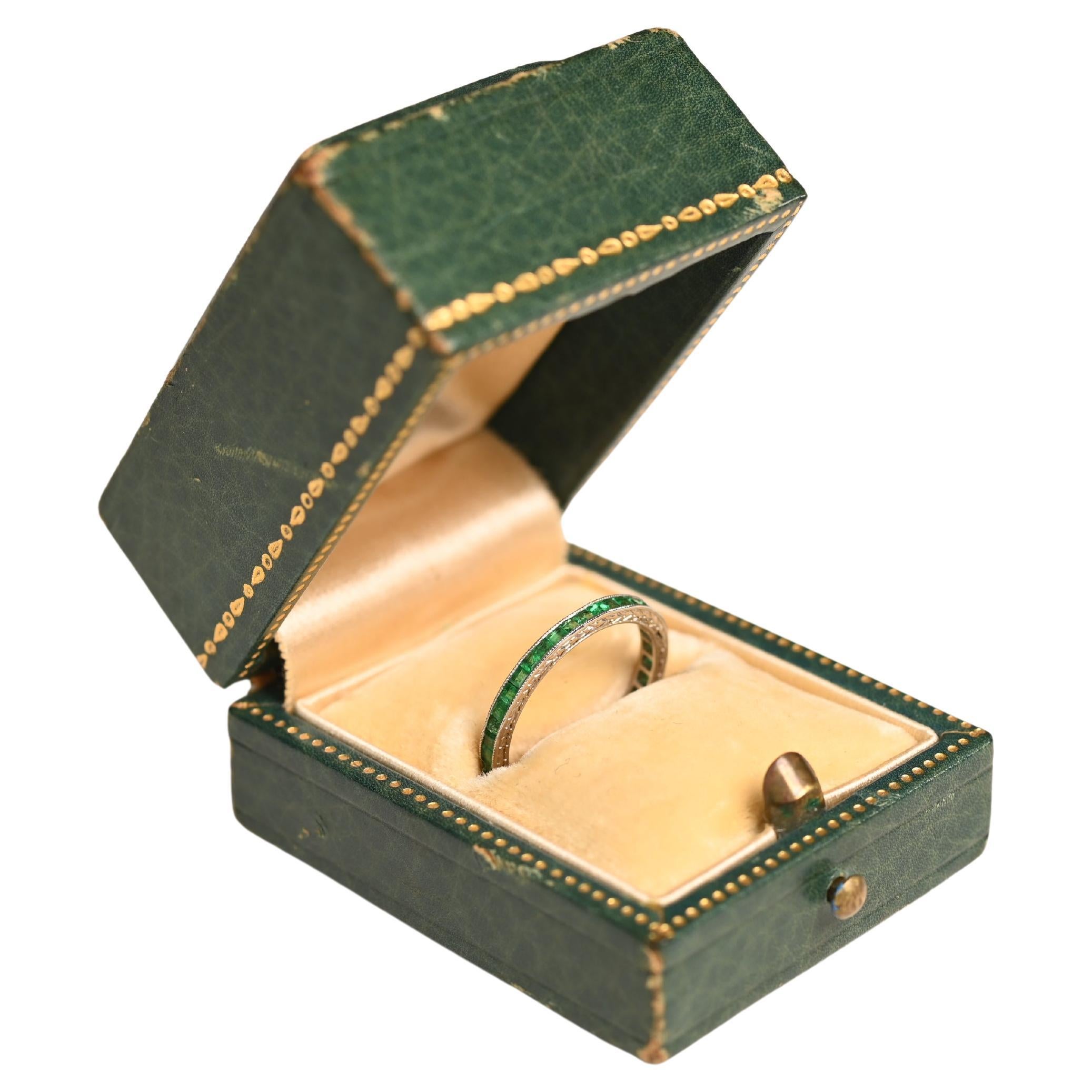 Calibre Cut Natural Green Emerald Eternity Band (Approx. 1-Carats), Platinum