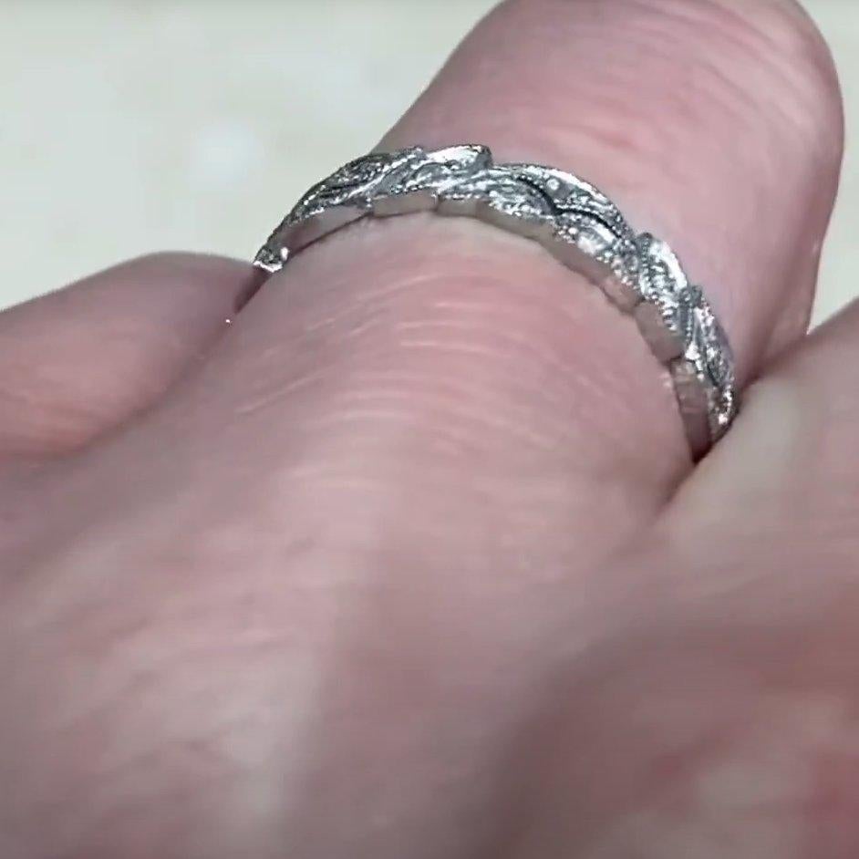 Alliance diamant rond à taille brillante (environ 0.30 carats), platine Excellent état - En vente à New York, NY