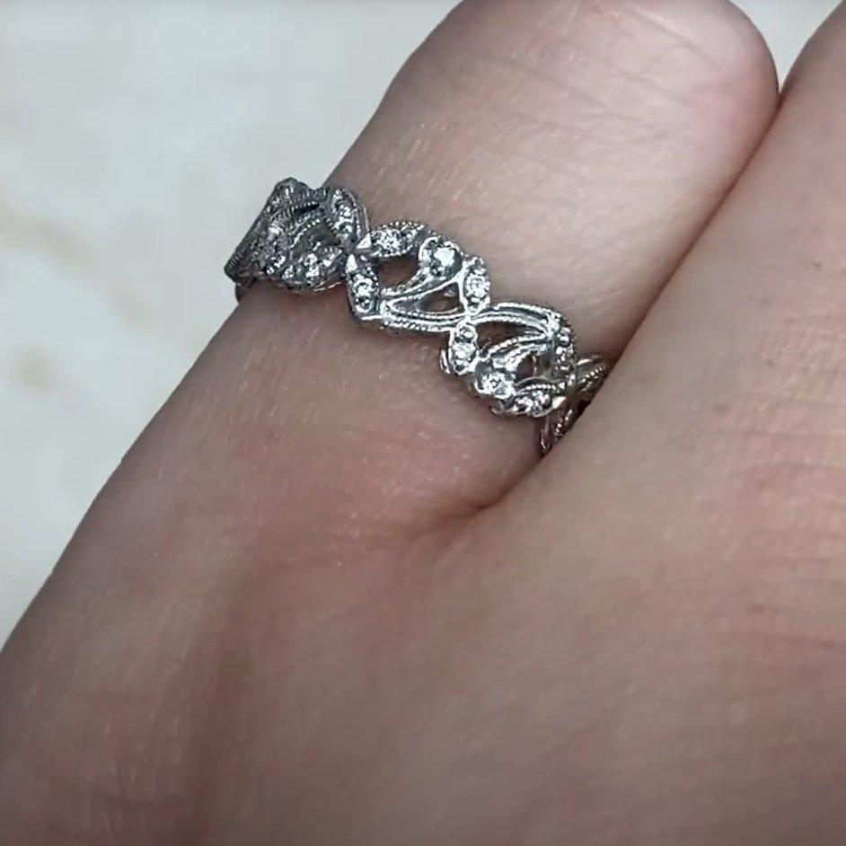 Bague à motif floral en platine avec diamants taille ronde (environ 0,20 carat) Pour femmes en vente