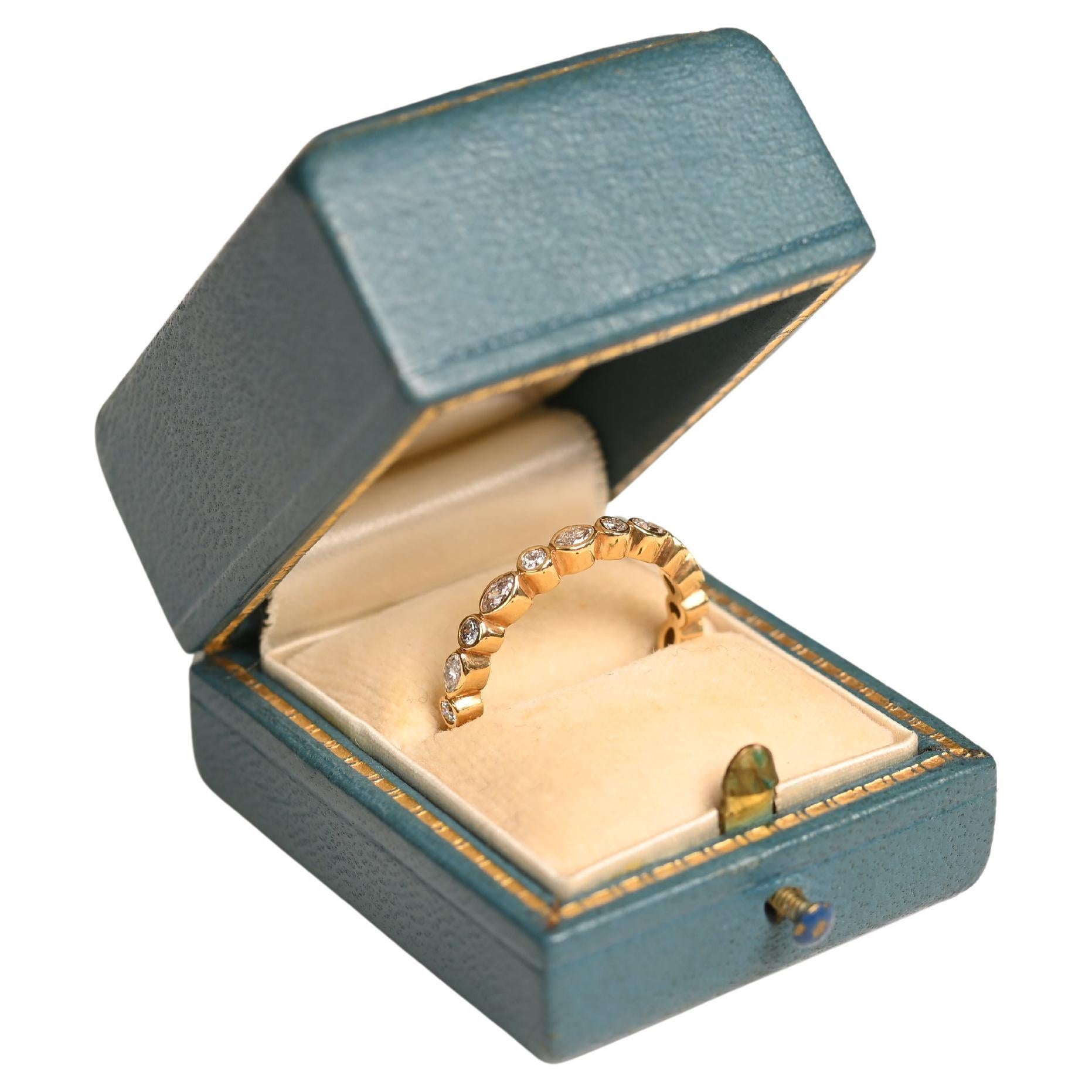 Round Brilliant & Marquise Cut Diamond Band (Approx 0.70-Carats) 18k Yellow Gold