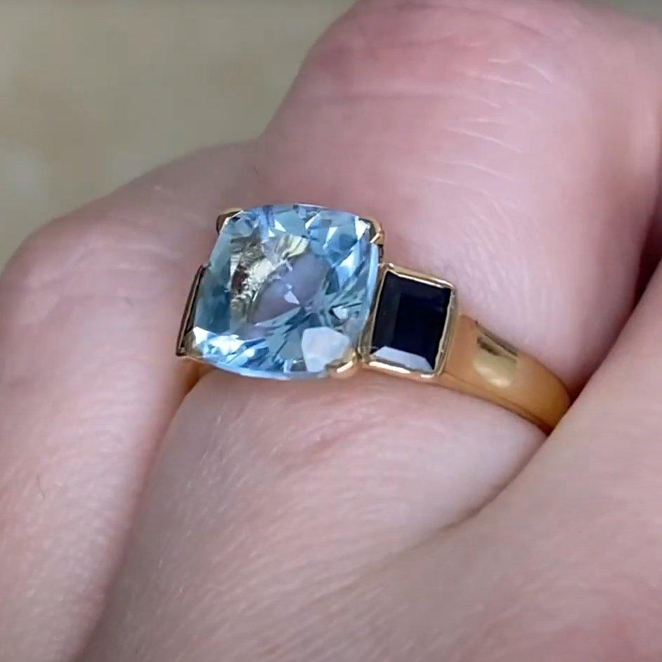 Donna Anello di fidanzamento con acquamarina taglio cuscino (circa 2,00 carati), oro giallo 18 carati in vendita