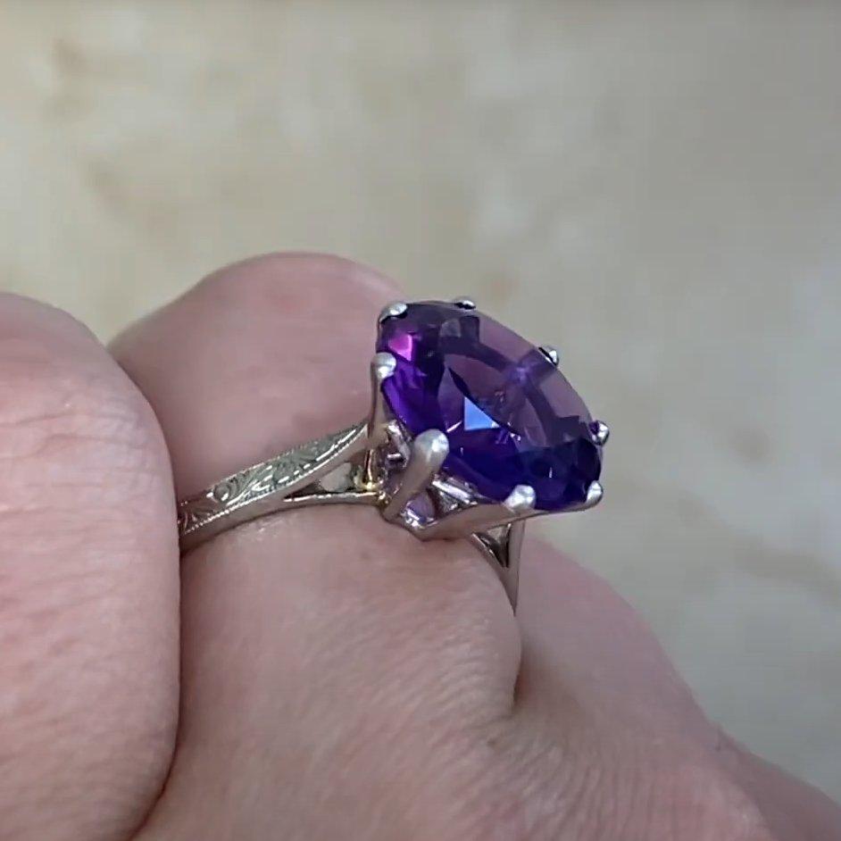 Taille ronde Bague cocktail ancienne en platine avec améthyste taille ronde (environ 4.50 carats) en vente