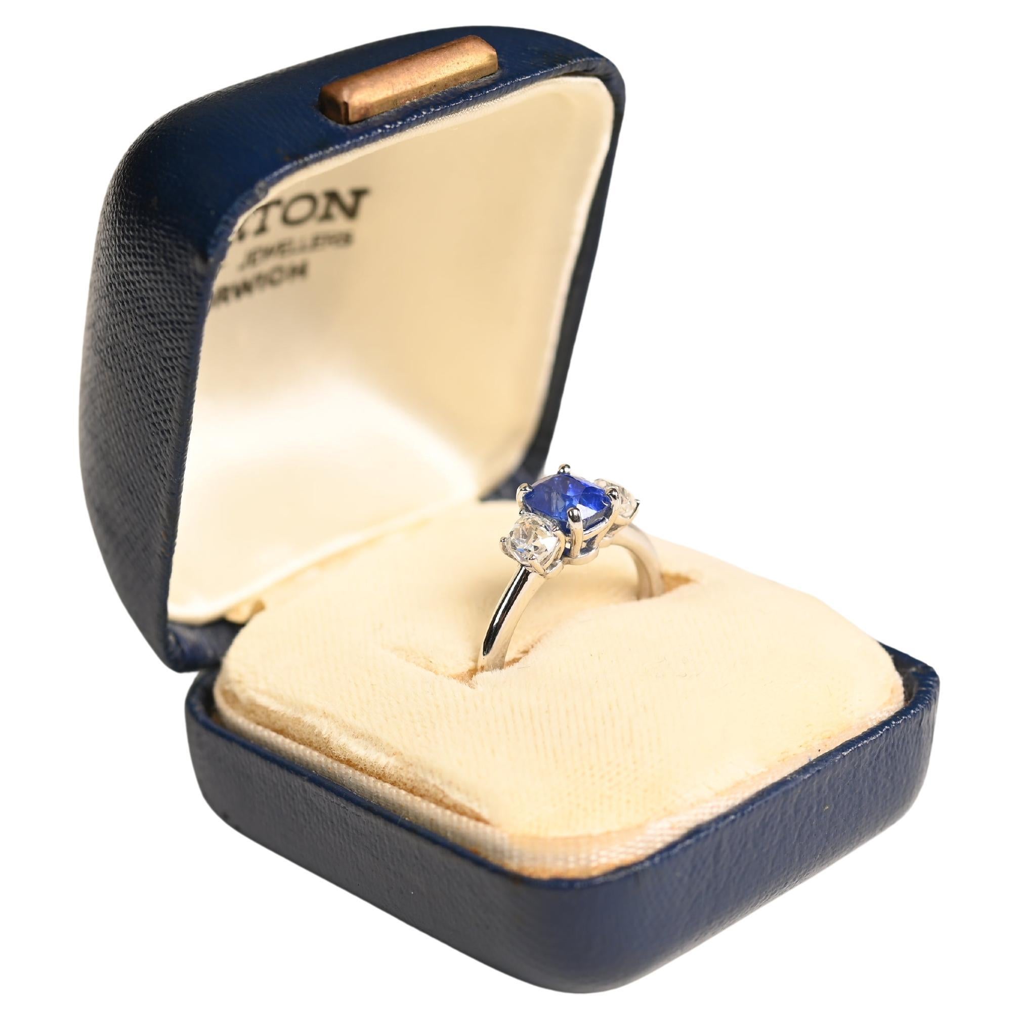 Kashmir Sapphire Ring (SSEF and Gubelin Approx 1.50-Carat) Three Stone, Platinum For Sale