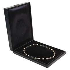 23 Freshwater pearls Necklace. Sectioned Pearls 14k White Gold Necklace