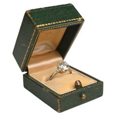 Diamantring im Mid-Century-Stil mit einem alten europäischen Diamanten von 1,80 Karat. Verlobungsring aus 18 Karat Weißgold LVS1