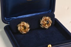 Vintage Tiffany & Co Round Cut Citrine Earrings. 18K Yellow Gold Metalwork Signe