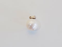 18K White Gold 10.7x10.1 mm Fresh Water Pearl Pendant