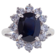 Bague en argent sterling avec saphir ovale bleu foncé de 2,53 carats et zircone cubique, montée en halo