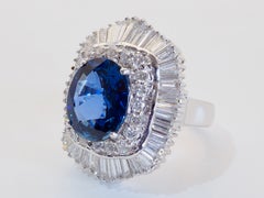 1980s 18K White Gold 7.04 Carats Blue Sapphire & 3.37ct Diamond Ballerina Ring