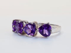 1990s Sterling Silver 2.10 Carats Heart Amethyst Motif Ring, Size 7.75