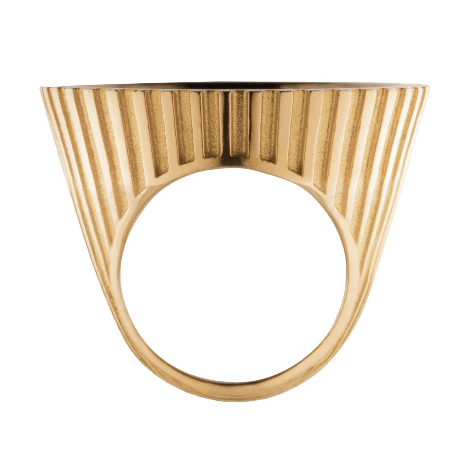 This ring is the hero of the Hannah Martin London collection entitled 'Vincent', without doubt a true show stopper. 

This ring toys with a traditional jewellery concept, subverts it and leaves us with an incredibly elegant piece of jewellery with