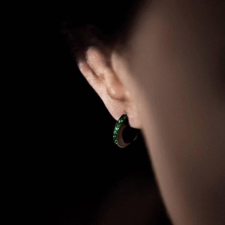 Women's Hannah Martin London Emerald Onyx Gold Stud Earrings  For Sale