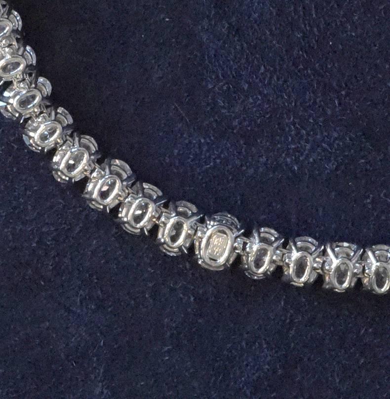 Harry Winston Diamond Platinum Necklace In Excellent Condition For Sale In Hartsdale, NY