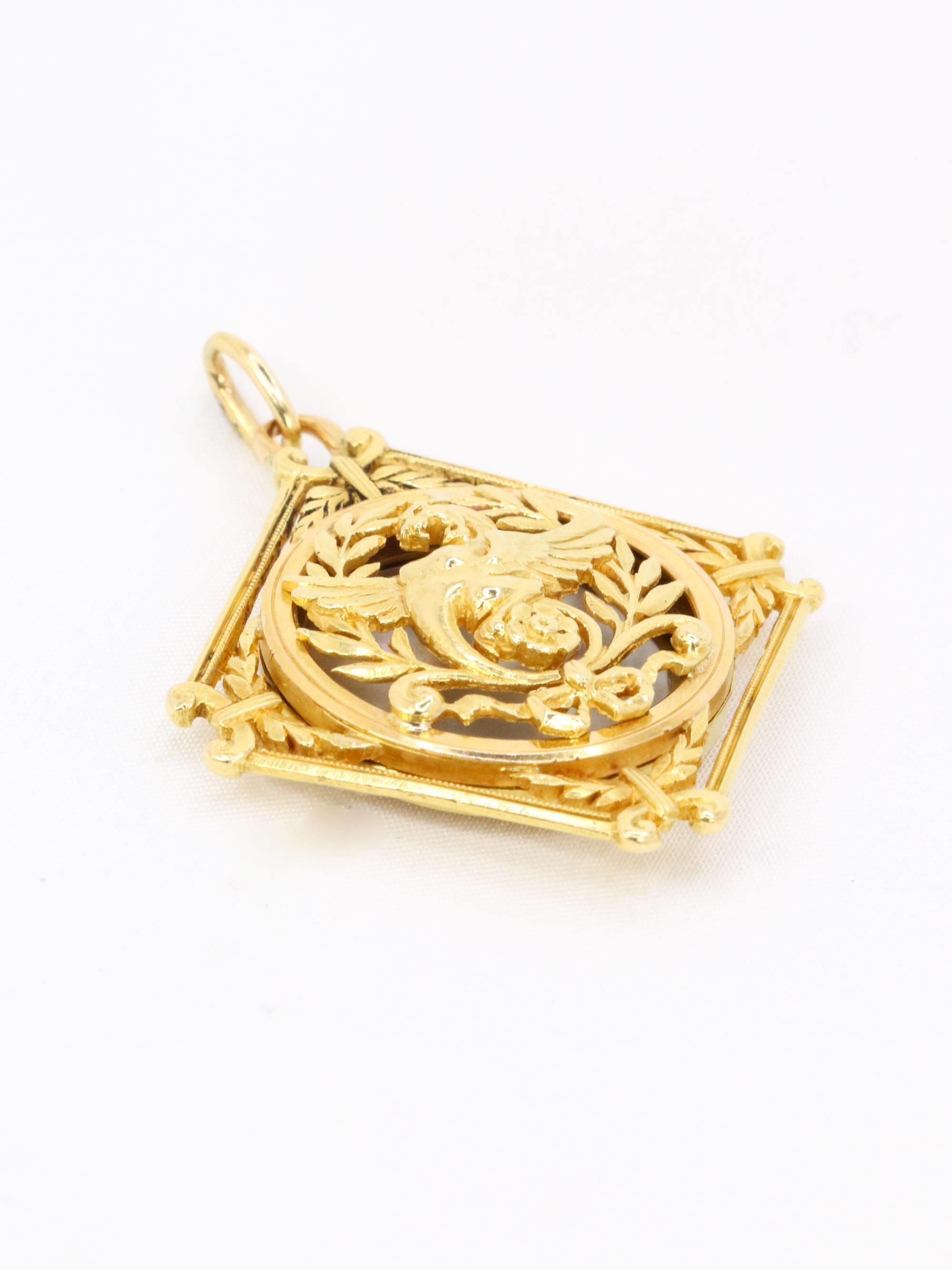 da uomo o donna Ciondolo Chimera in oro giallo Art Nouveau in vendita