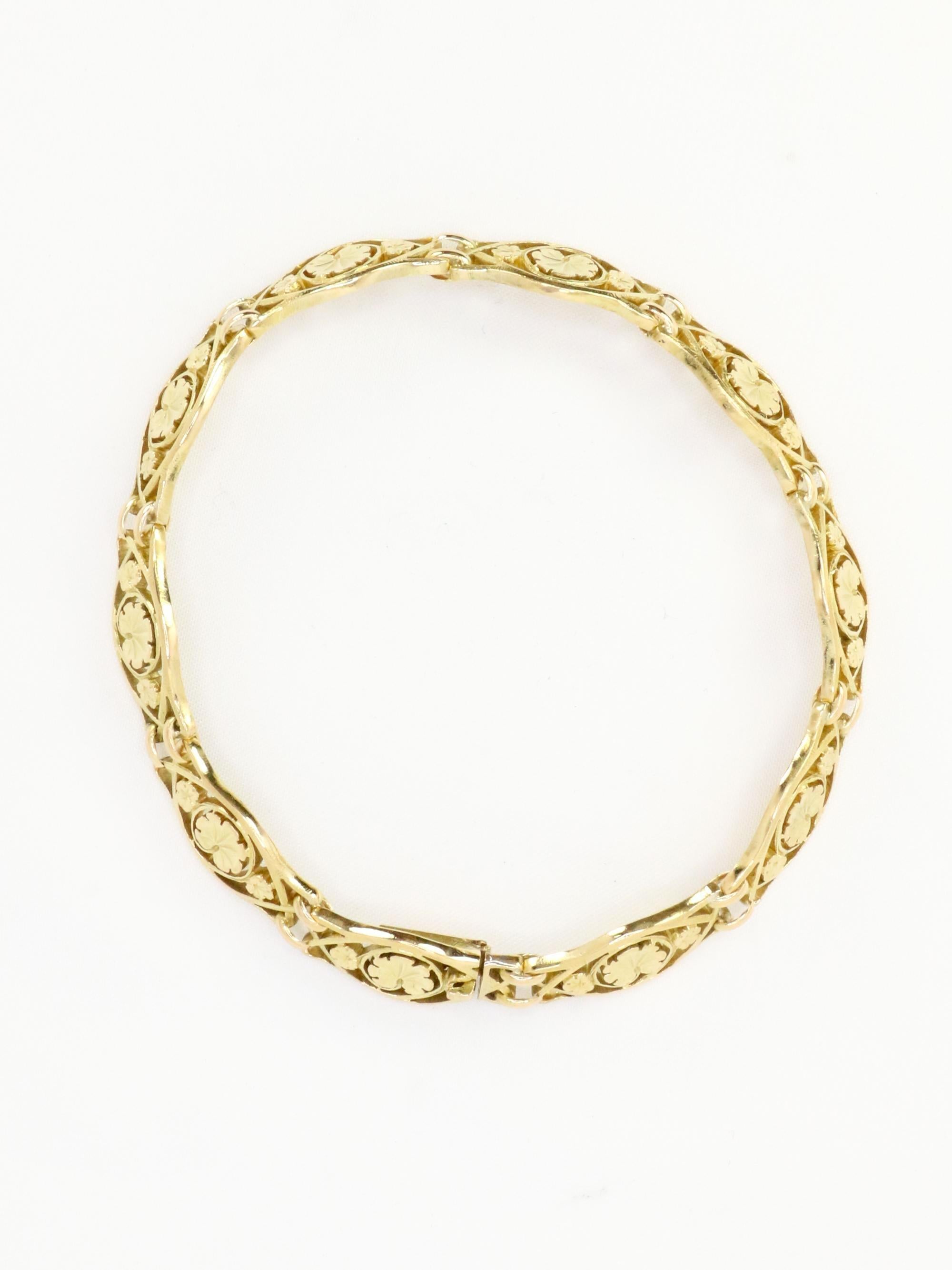 Bracelet Art Nouveau en or jaune en vente 3