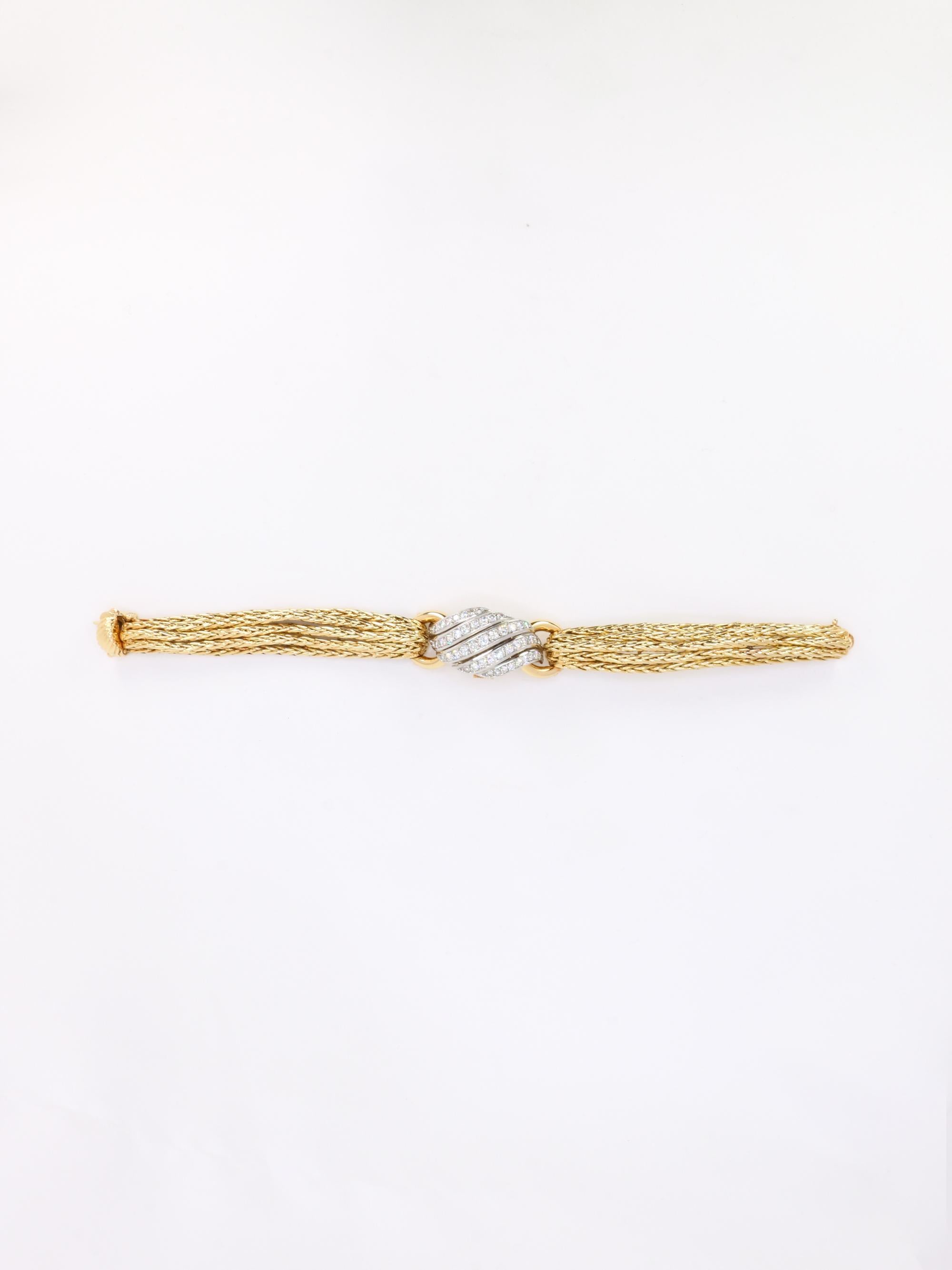 Montre secrète vintage en or jaune et diamants de Boucheron en vente 4
