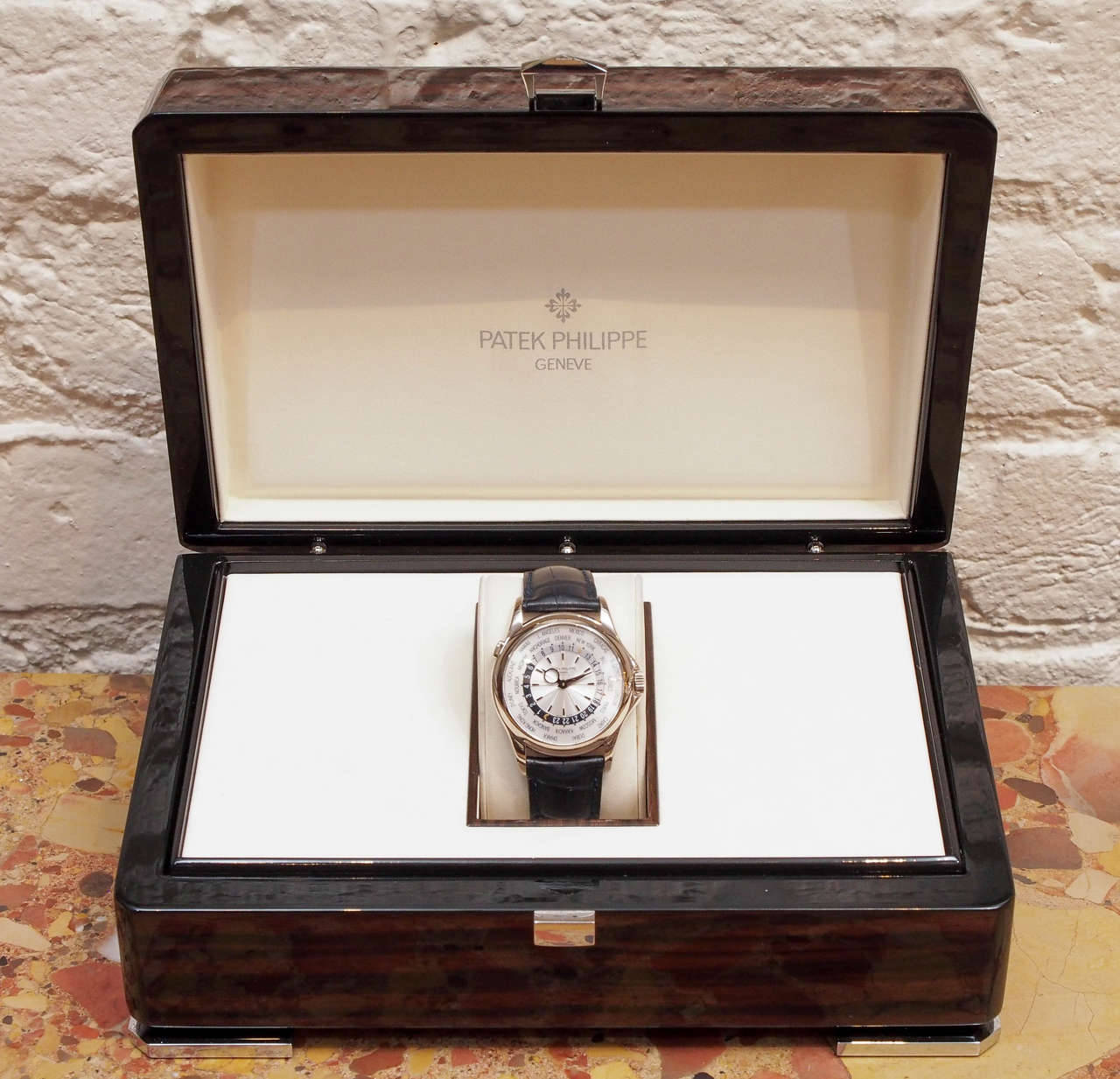 Patek Philippe White Gold World Time Automatic Wristwatch Ref 5130 In New Condition For Sale In New Orleans, LA