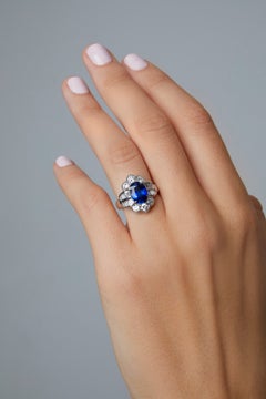 GIA-zertifizierter 2.84-Karat-Ring mit natürlichem königsblauem Saphir und Diamant