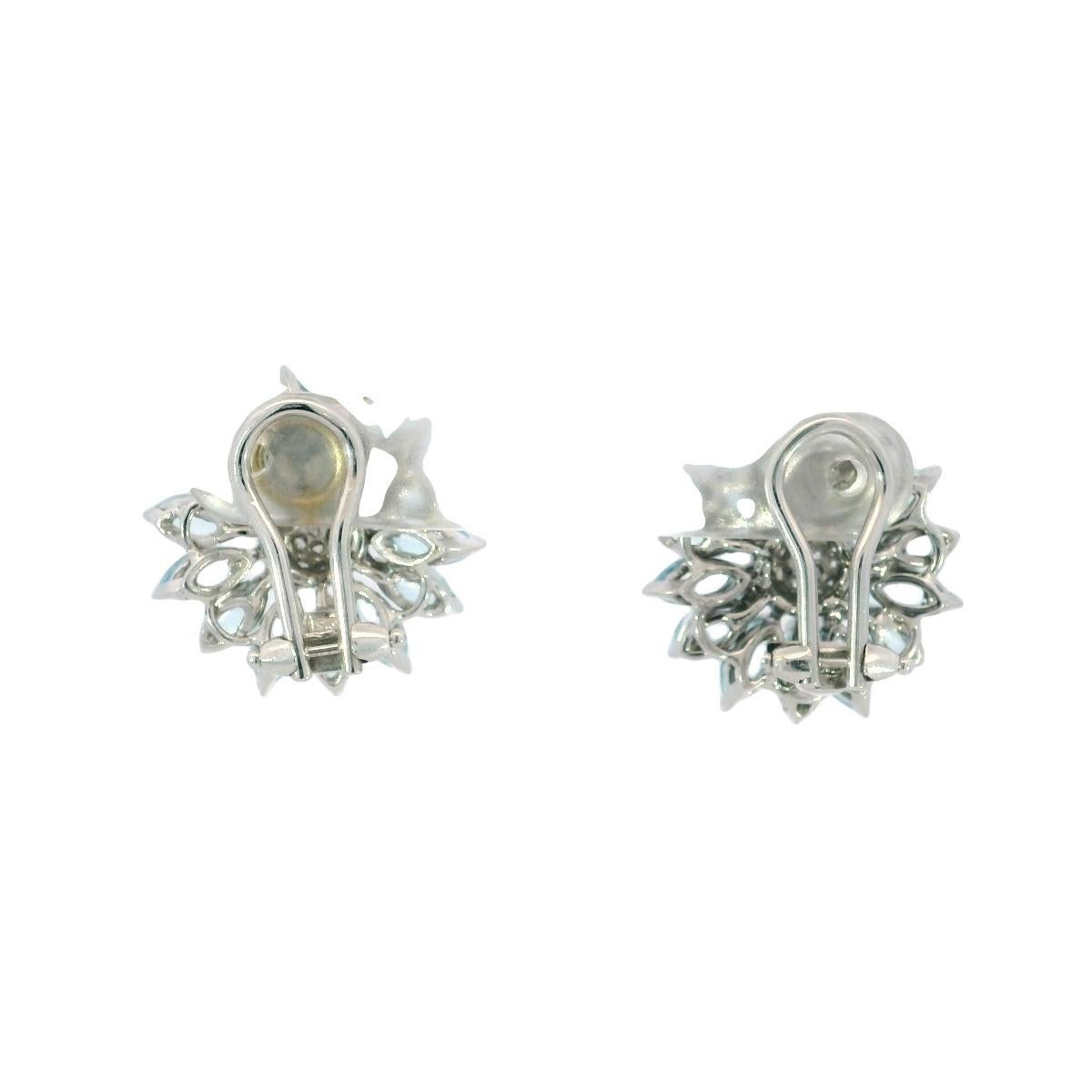 Orecchini di diamanti Asprey Topazio Girasole in oro bianco 18 carati a clip In condizioni ottime in vendita a Fairfield, CT