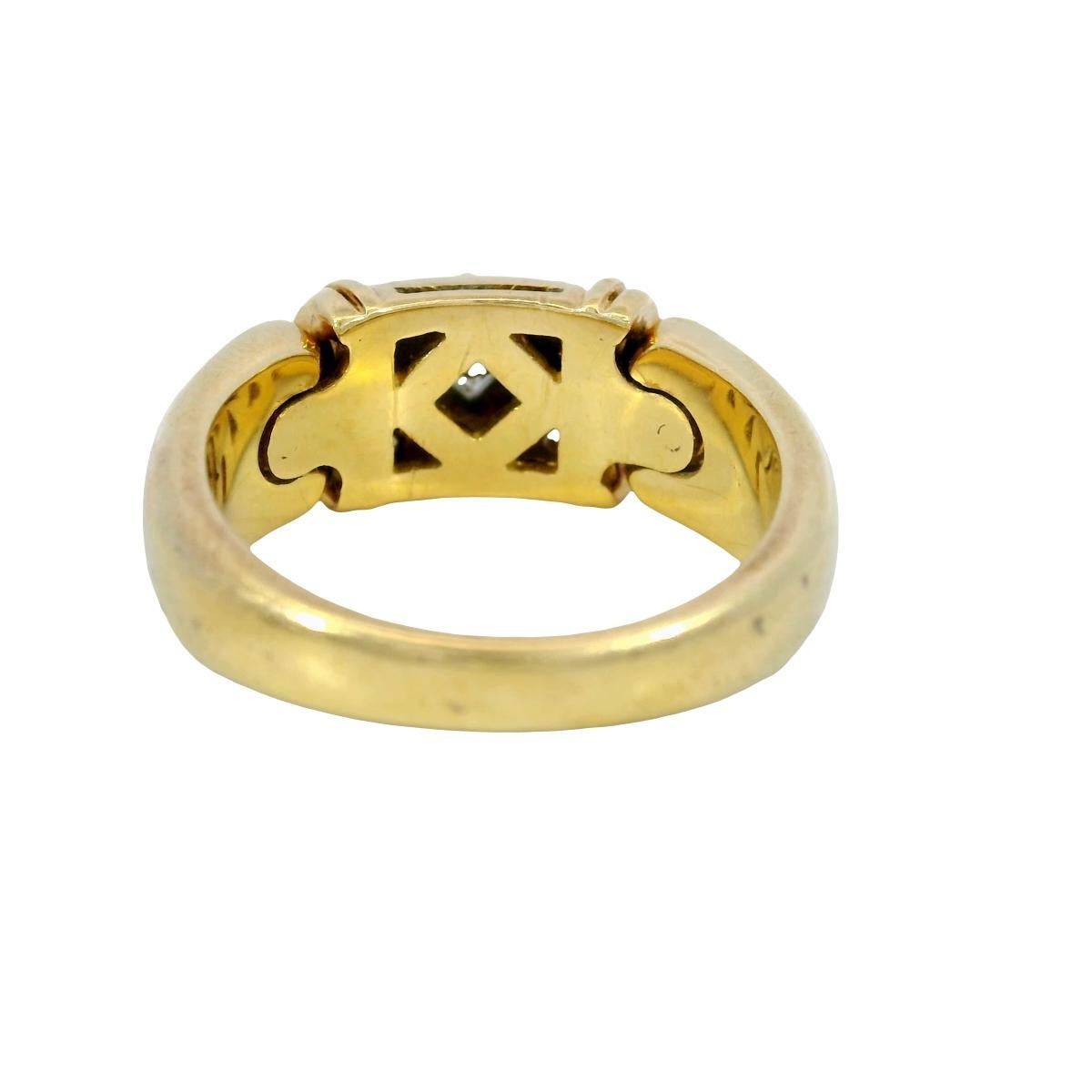 Taglio smeraldo Anello Bulgari Vintage 18 carati con diamanti, taglio smeraldo e centro in oro giallo, misura 6 in vendita