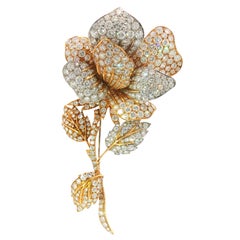 Andre Vassort Diamant-Blumenbrosche, französisch, 18 Karat Gelbgold und Platin, ~32,0 Karat Gesamtgewicht